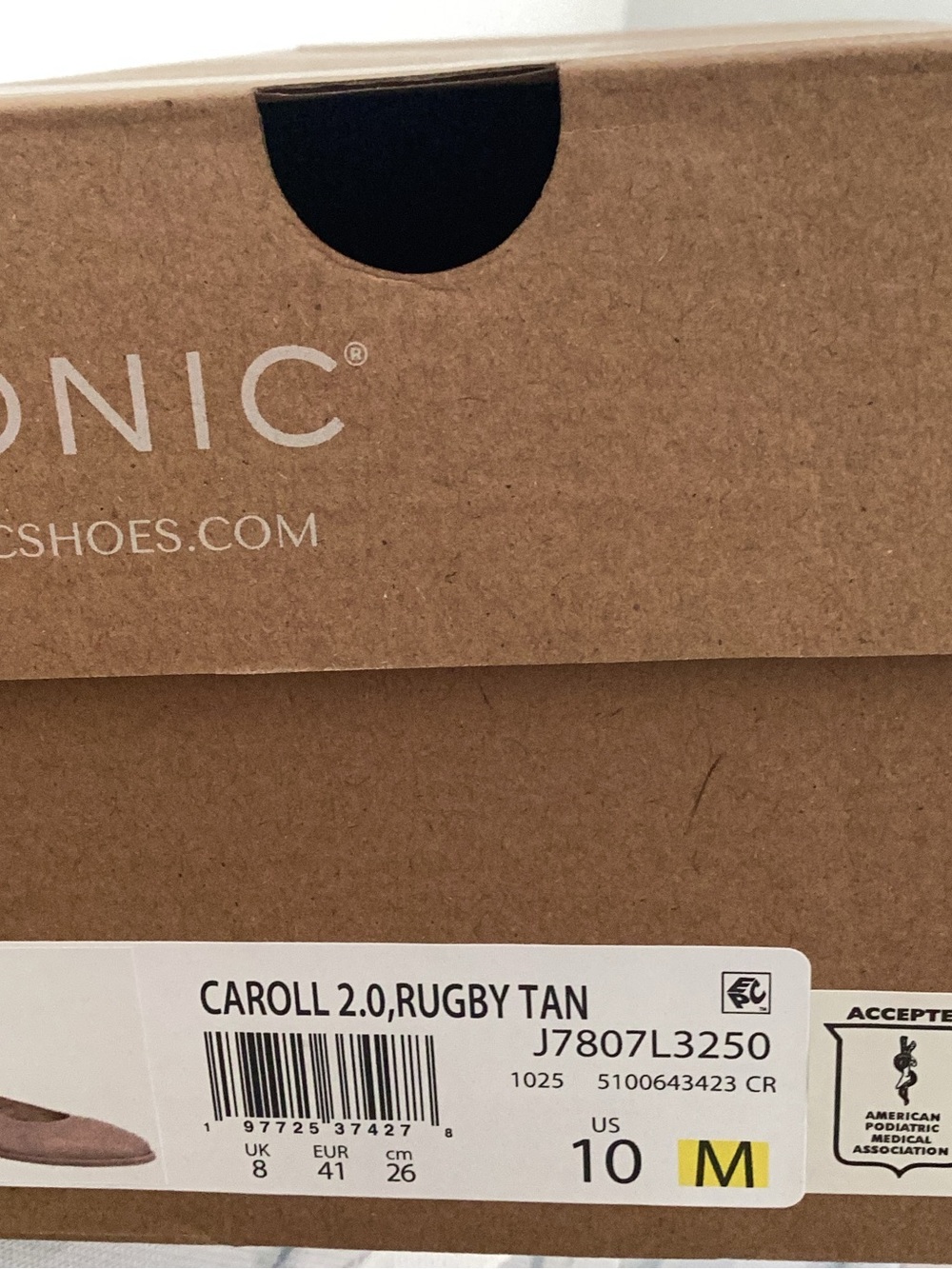 Vionic Flats - Picture 5 of 5